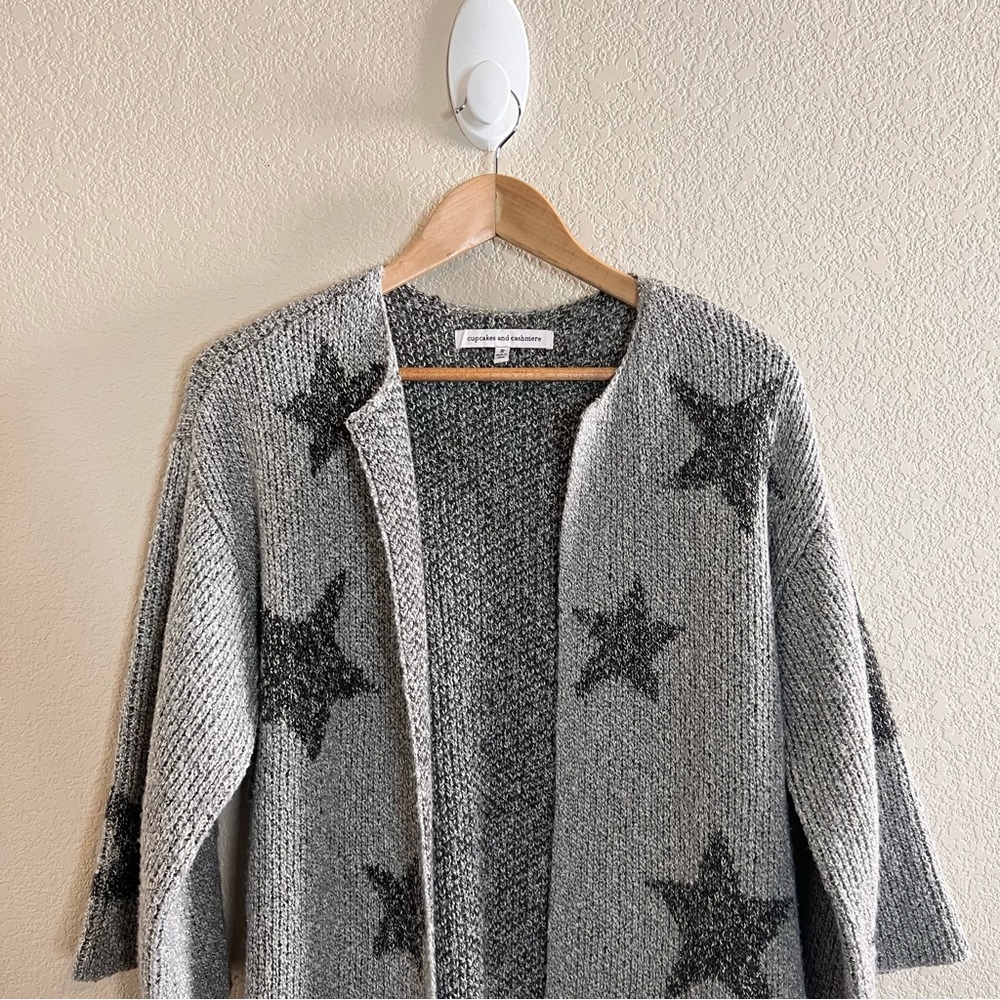 Cupcakes and Cashmere Etoile Star Cardigan Size Small - Picture 3 of 11
